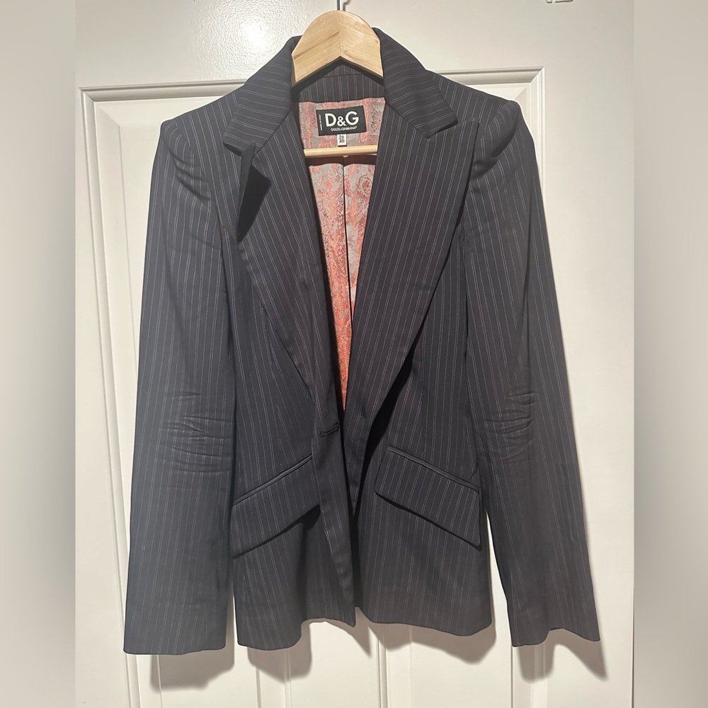 D&G Pinstripe Single Breasted Blazer Size 26/40 Brocade Lining Made In Italy